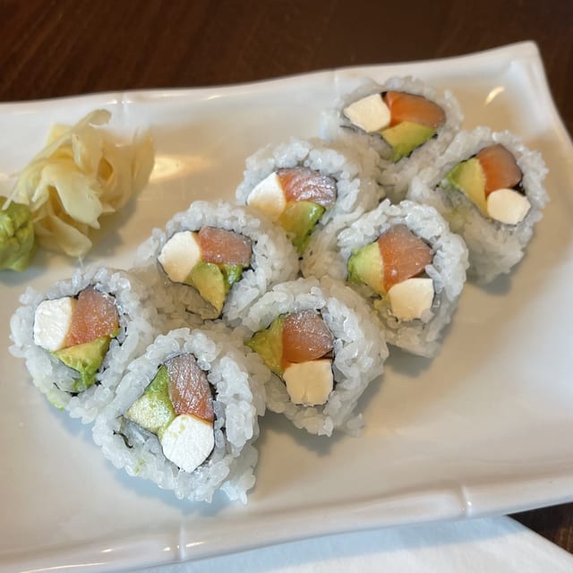 Philadelphia Roll.