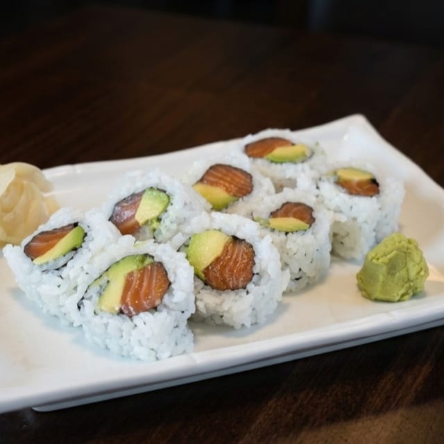Salmon/Avocado Roll.